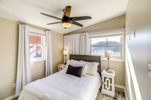 1 bedroom, desk, iron/ironing board, WiFi