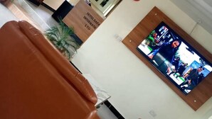Quầy tiếp tân