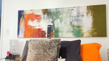 3 chambres, fer et planche Ă repasser, draps fournis