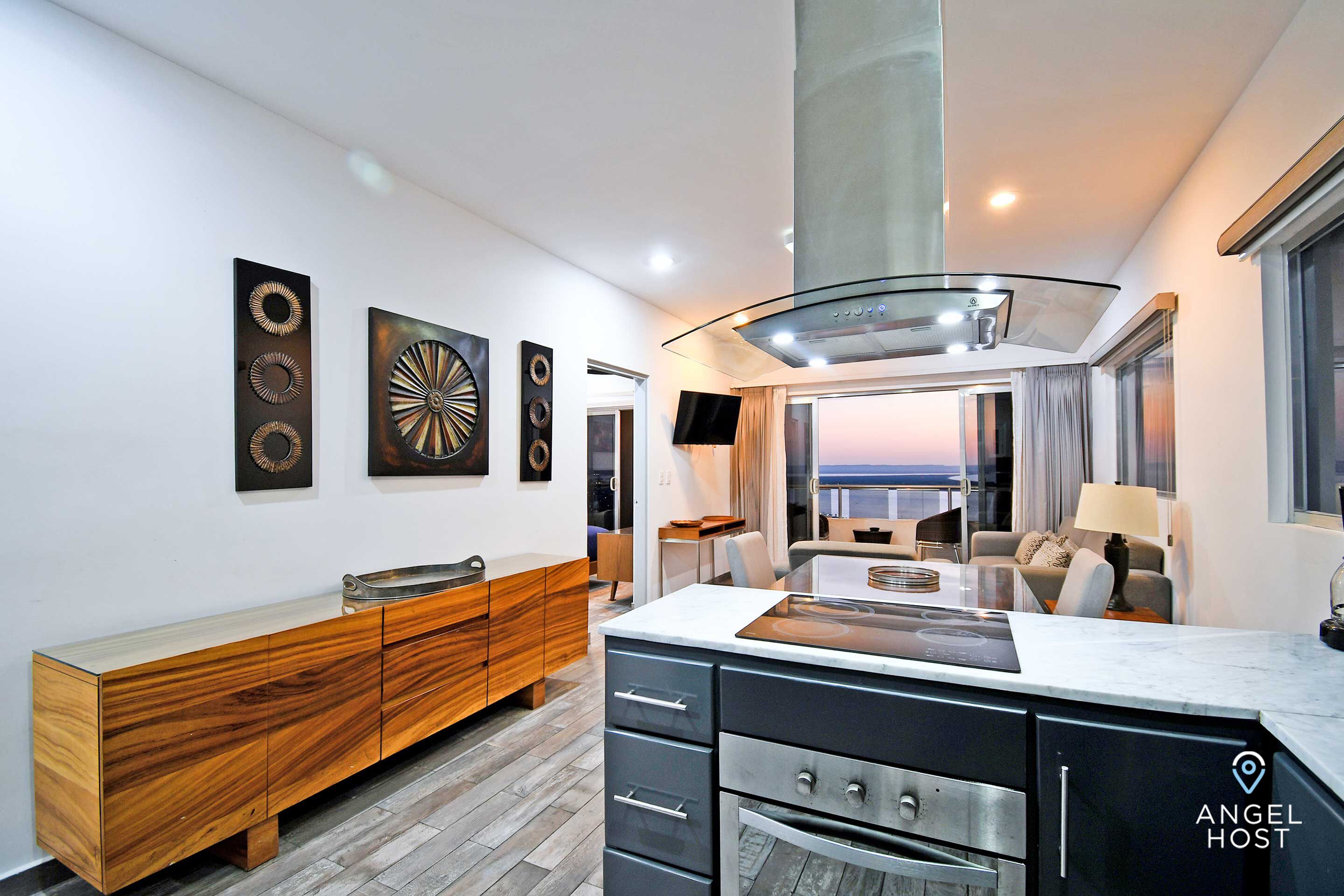 Apartment, 2 Bedrooms, Balcony, Ocean View | Private kitchen