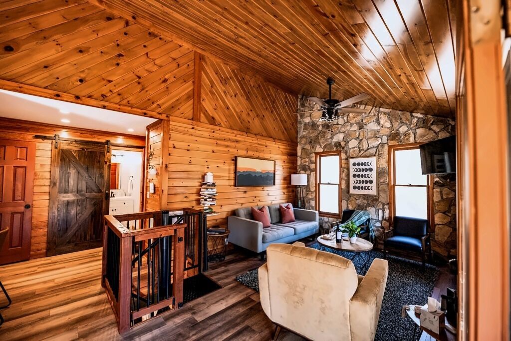 Tv, dvd-afspiller, bordfodbold