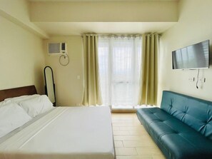 Strykejern/-brett, sengetøy og rullestolvennlig