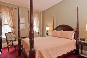 واي فاي مجانًا وملاءات أسرّة