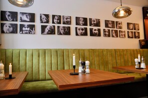 Free daily buffet breakfast - Boutique Hotel Edelweiss (Sankt Anton am Arlberg)