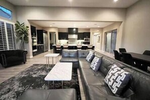 TV, fireplace, foosball, table tennis