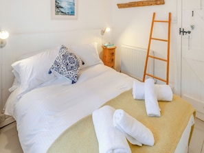 2 bedrooms, WiFi (free), bed sheets - 2 bedroom accommodation in St Ives (St Ives)
