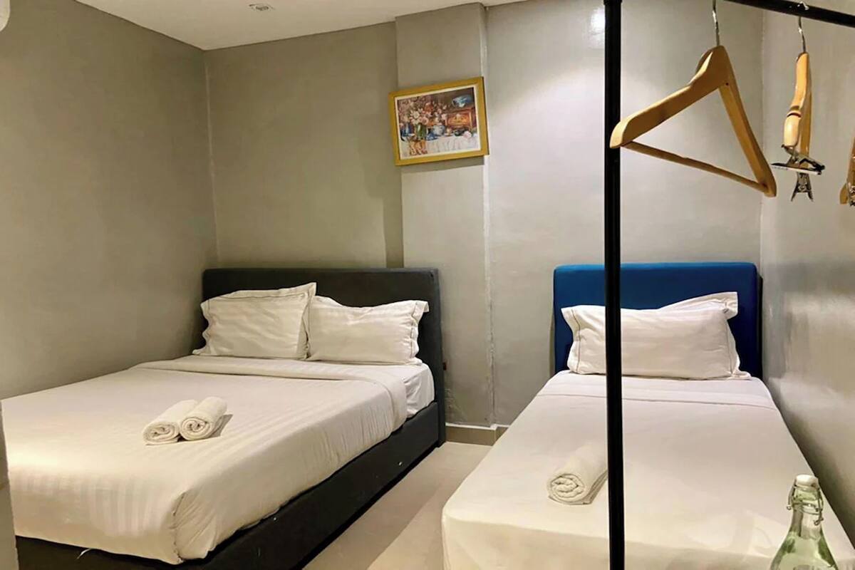 Dreibettzimmer | 1 Schlafzimmer, Schreibtisch, kostenloses WLAN