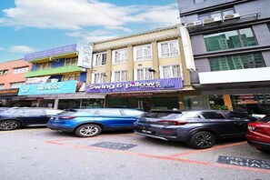 Exterior - Swing & Pillows @ Subang SS15 (Subang Jaya)