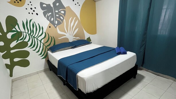 Ảnh chưa phân loại, 1 trong số 9 ảnh, nút