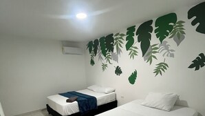 Ảnh chưa phân loại, 4 trong số 9 ảnh, nút