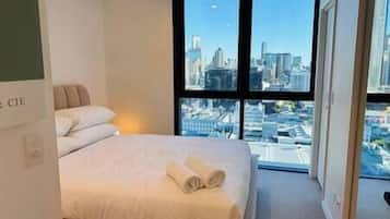 2 bedrooms, iron/ironing board, WiFi, bed sheets