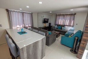 スイート バルコニー | ダイニングルーム