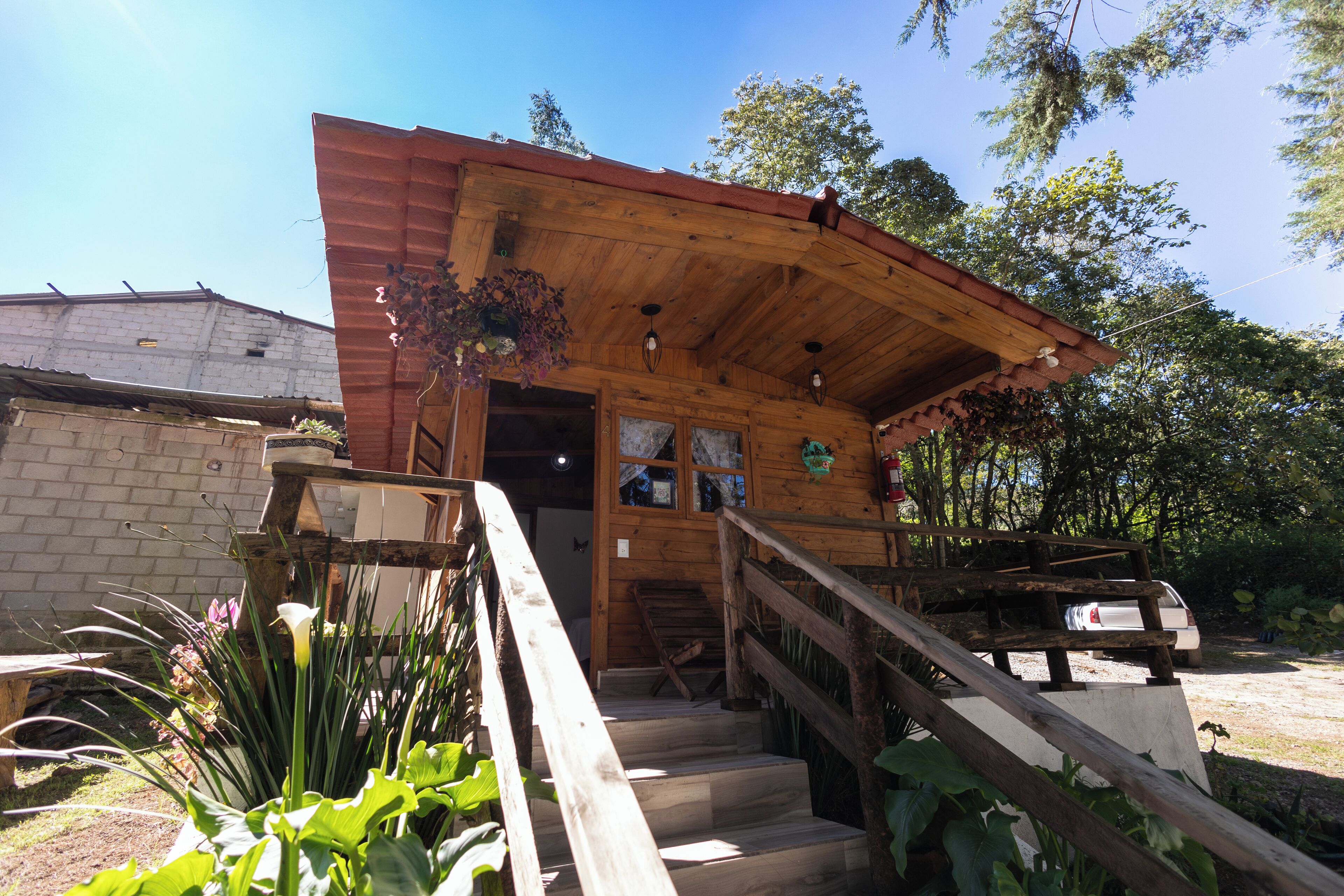 Cabin | Free WiFi
