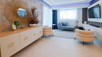 Cofres nos quartos, individualmente decorados