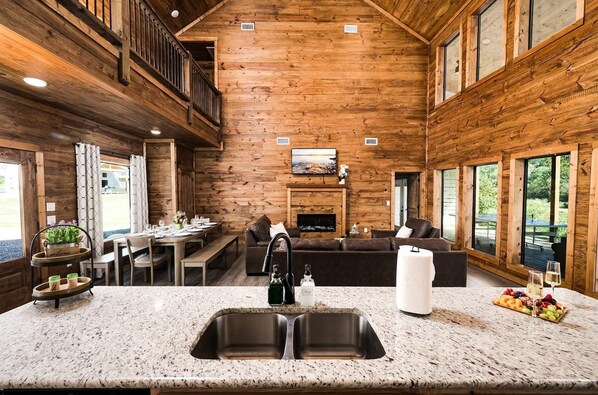 Dining - This cabin is a 3 bedroom(s), 3.5 bathrooms, located in Broken Bow, OK. (Broken Bow)