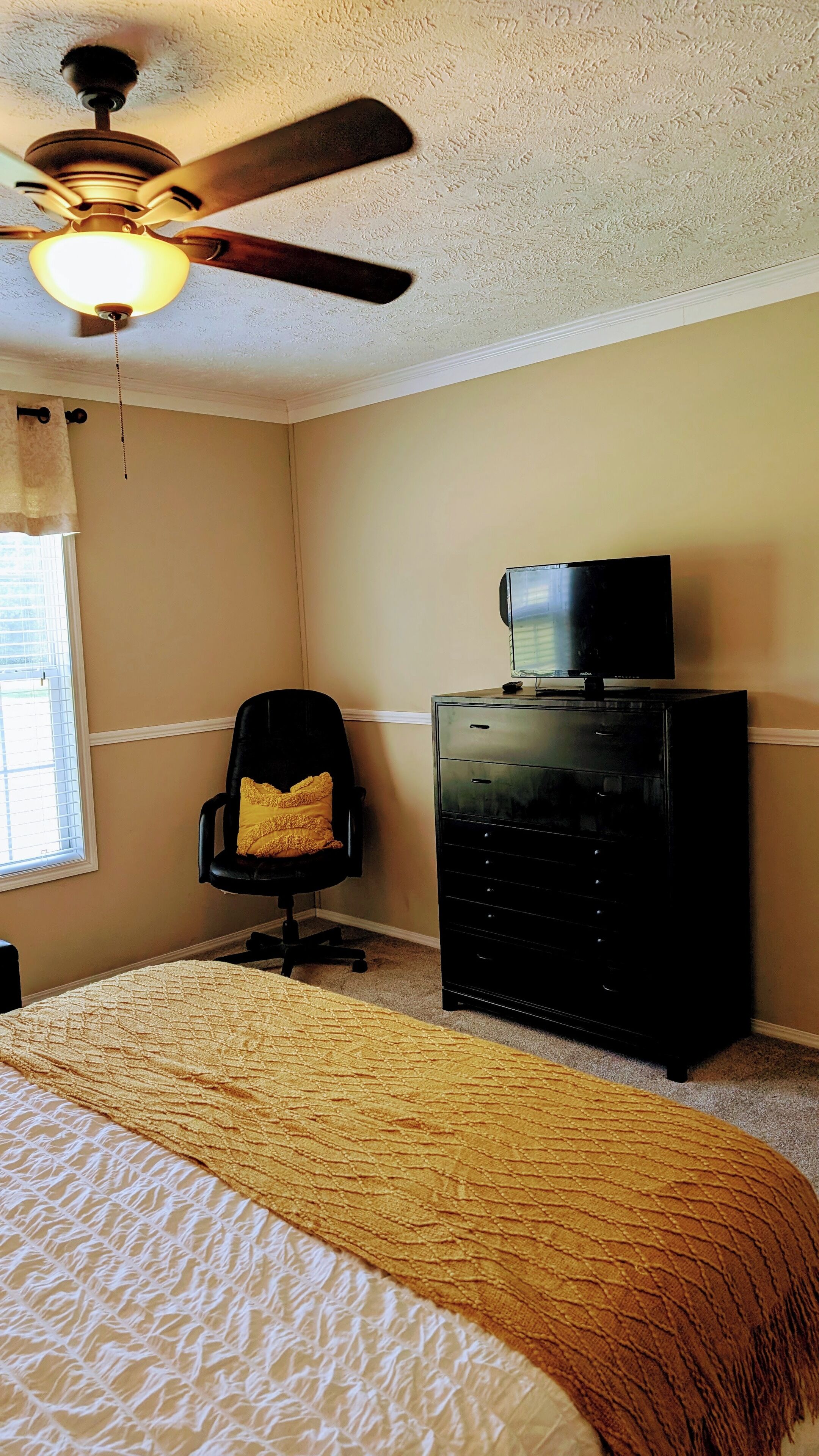 4 Schlafzimmer, Schreibtisch, Bügeleisen/Bügelbrett, kostenloses WLAN