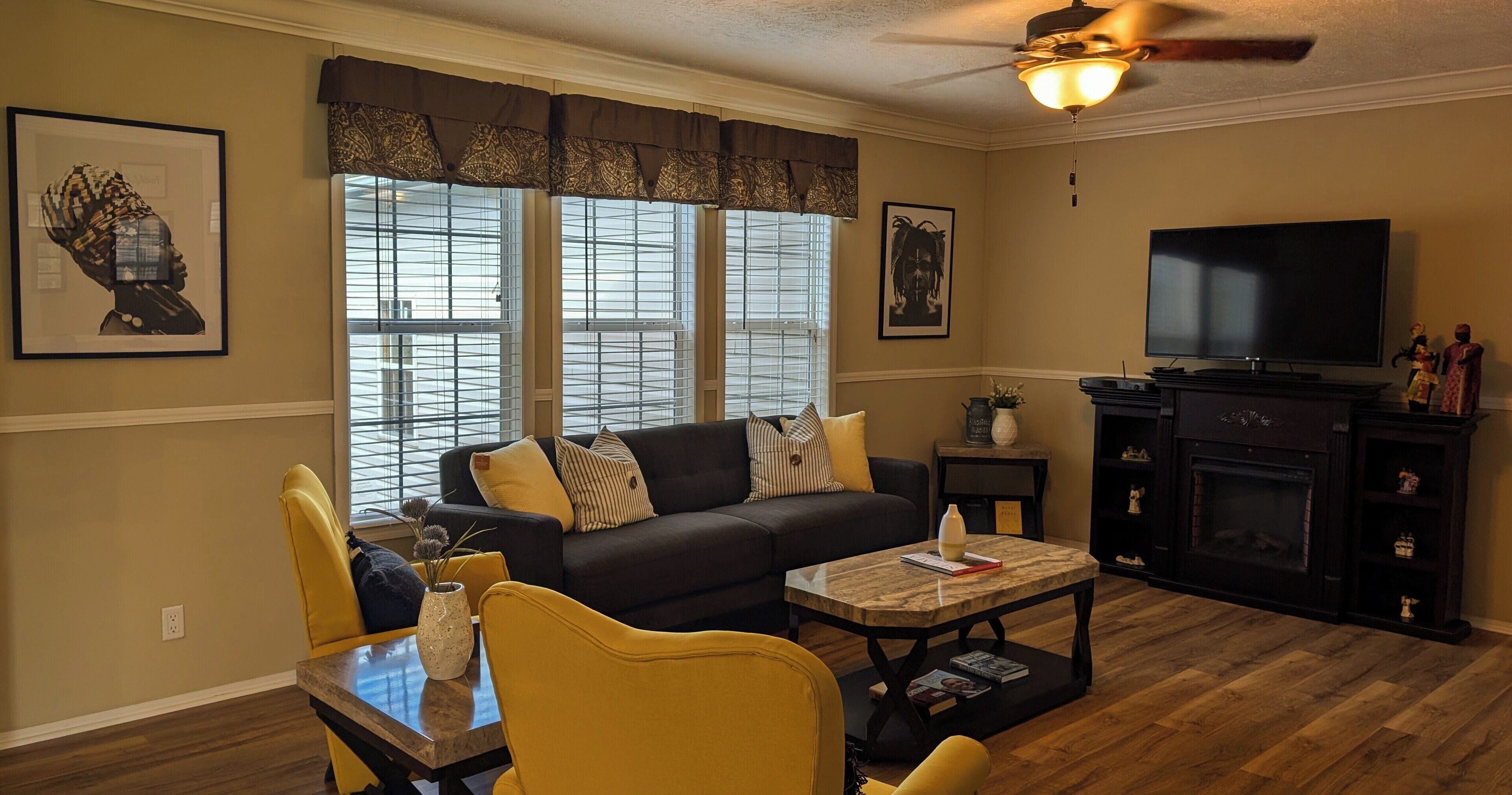 Smart TV, fireplace, printers