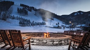 Property grounds - Cozy 1-bedroom suite resort located in phenomenal Breckenridge on Mainstreet.  (Breckenridge)