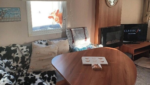 Unclassified image, 1 of 19, button - The Static Cowavan Towyn (Abergele)