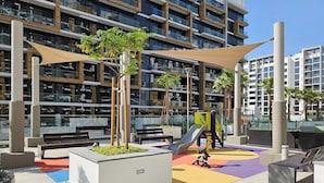 Unclassified image, 4 of 38, button - Pool View Studio 10mins From Dubai Mall (Dubai)