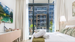 Unclassified image, 3 of 38, button - Pool View Studio 10mins From Dubai Mall (Dubai)