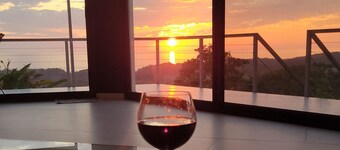 Panoramic Ocean Views!  5 Minutes to Dominical. Private Pool with Huge Sun Deck.