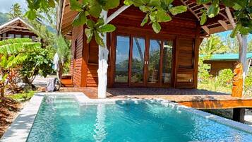 Comfort Room, Beach View | Terrace/patio