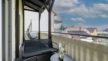 Premium-Apartment, 3 Schlafzimmer, Nichtraucher, Balkon | Balkon