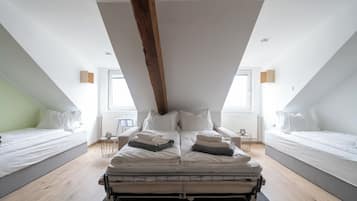 Family Apartment, Multiple Beds, Non Smoking, Kitchen | 1 bedroom, premium bedding, in-room safe, blackout curtains