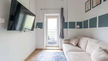 Premium-Apartment, 3 Schlafzimmer, Nichtraucher, Balkon | Wohnbereich