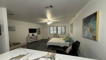 熨斗/熨衣板、WiFi、床单