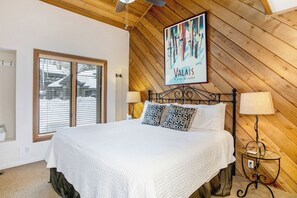 3 bedrooms, free WiFi, bed sheets