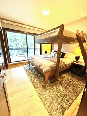 2 slaapkamers, een bureau, gratis wifi, beddengoed