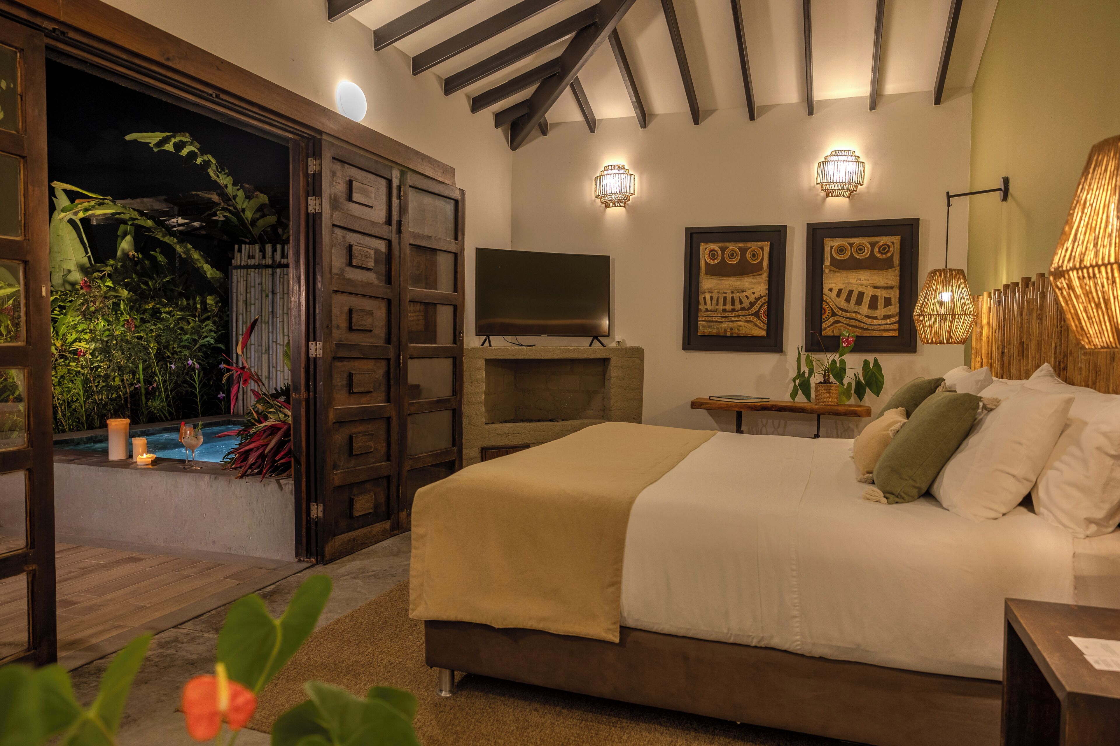 Presidential-Zimmer | Hochwertige Bettwaren, individuell dekoriert, individuell eingerichtet