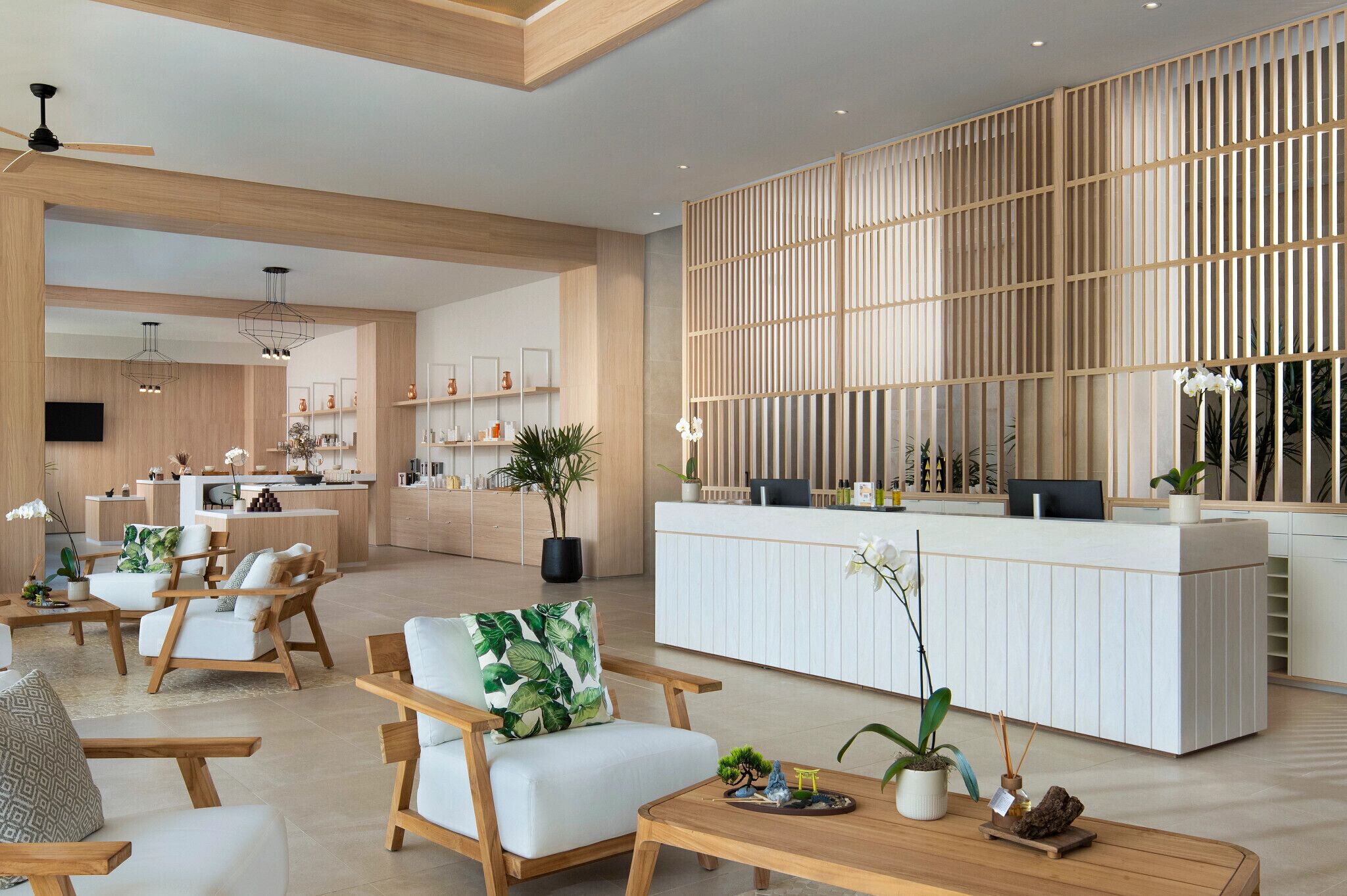 Sauna, banyera d'hidromassatge, bany turc i tractaments corporals 