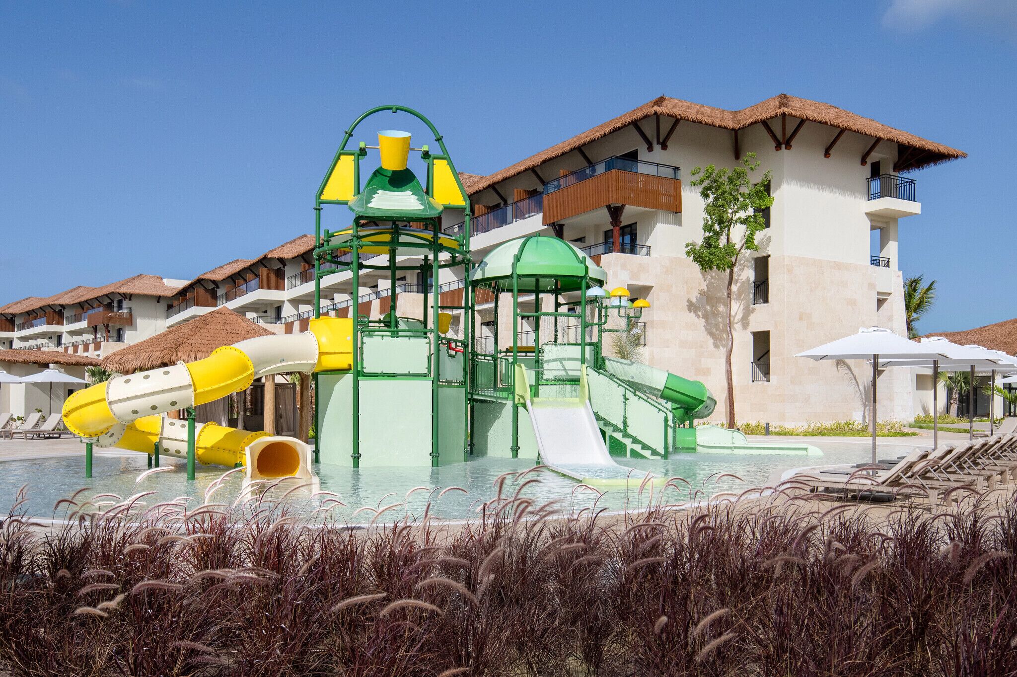 3 outdoor pools, open 7:00 AM to 6:30 PM, pool umbrellas, pool loungers