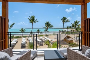 Minibar, in-room safe, free WiFi, bed sheets - Secrets Playa Esmeralda Resort & Spa - Adults Only - All Inclusive (Miches)