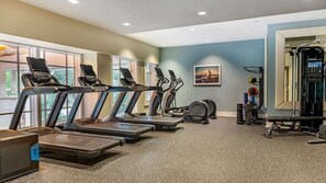 Fitness facility - Perfect Family Friendly Beach Stay-Ocean Oak Resort by Hilton-2 Bd. Oceanfront (Hilton Head Island)