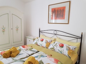 3 camere, una cassaforte in camera, una scrivania, Wi-Fi