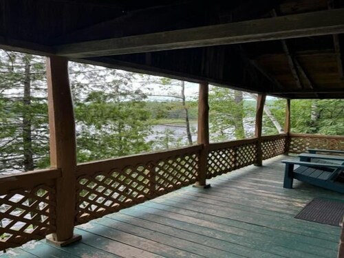 2 Bedroom Riverside Cabin