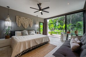 1 bedroom, desk, iron/ironing board, travel cot - 8 Min Beach, 5 Min Cenotes and Town. (Tulum)