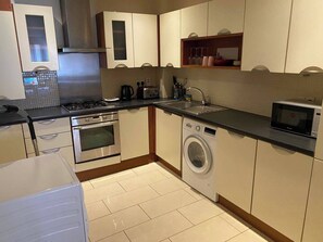 Apartment | Private kitchen