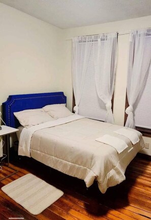 5 bedrooms, WiFi, bed sheets - Private ONE BR Apt, Free WiFi, & Coffee near OSU (Columbus)