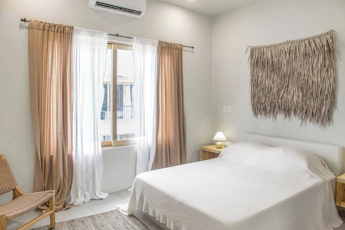 5 chambres, fer et planche à repasser, lit parapluie, Wi-Fi