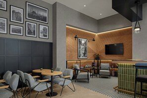 Lobby - Four Points By Sheraton Istanbul Pendik (Istanbul)