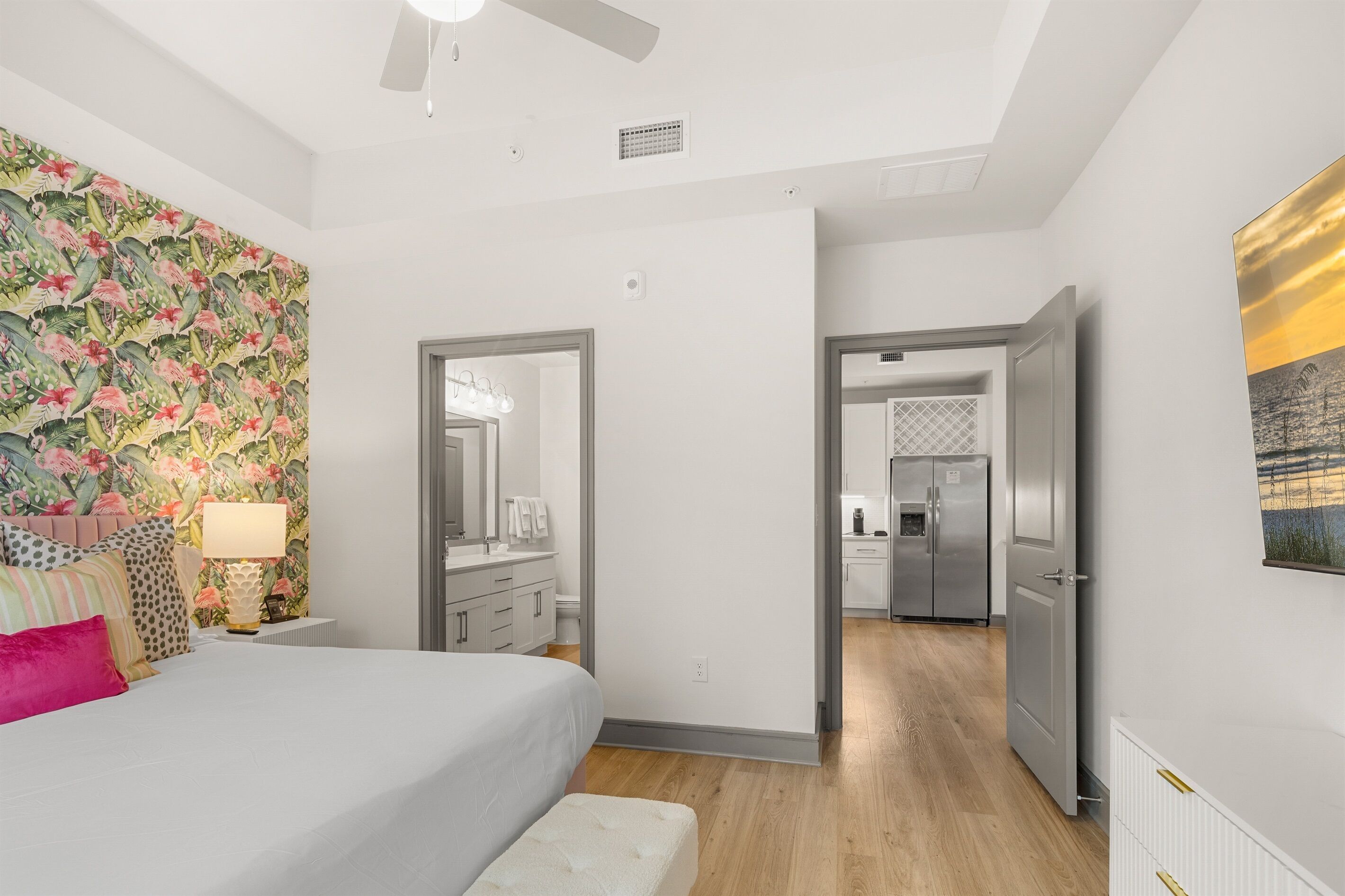 2 多间卧室、办公桌、熨斗/熨衣板、免费 WiFi