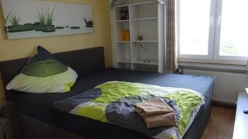 2 Schlafzimmer, Bügeleisen/Bügelbrett, WLAN, Bettwäsche