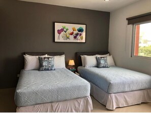 3 bedrooms, desk, free WiFi, bed sheets - Sabbia by Zamá Homes (Playa del Carmen)