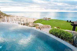 Pool - Casa Nadyma: Private Club, Golf and Sea Views (San José del Cabo)