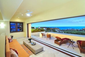 TV - Casa Susana: Ocean Views and Private Luxury Retreat (San José del Cabo)